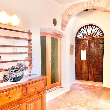 La Tinassara Apartment